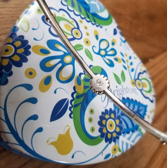 Brighton Silver Twinkle Round Bangle ✨️ (Length about 8.2") - Picture 3 of 6